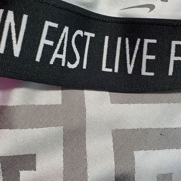 Nike Dry Fit Black, Green & White Run Fast & Fearlessly Leggings - Picture 4 of 4